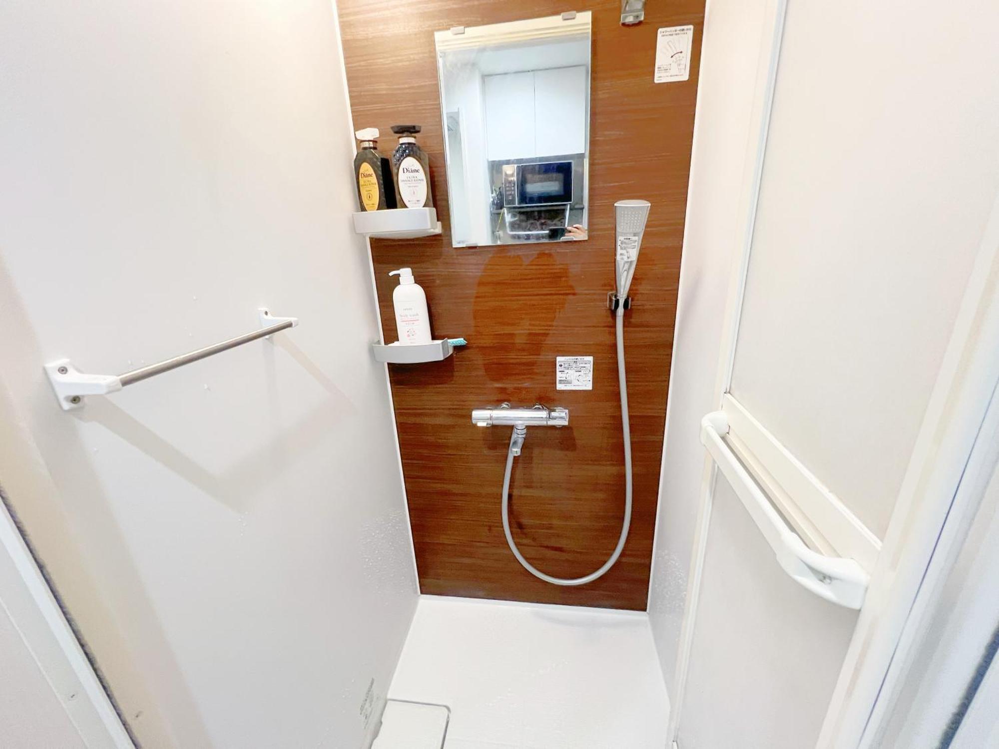 Shinjuku Shin-okubo A10 Homestay